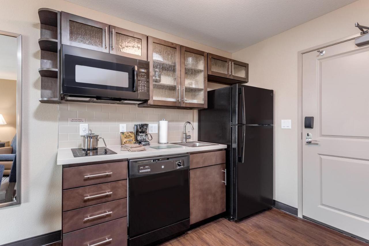 Candlewood Suites Eau Claire I-94 By Ihg Zewnętrze zdjęcie