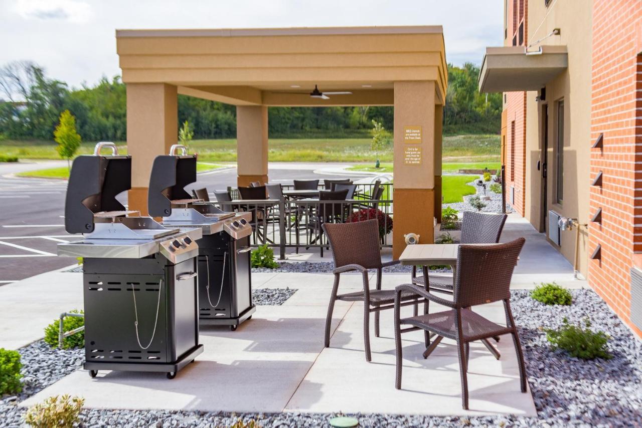 Candlewood Suites Eau Claire I-94 By Ihg Zewnętrze zdjęcie